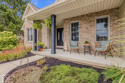 3693 Arapahoe Trail, Columbus - 3