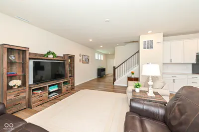 657 Pearson Pass, Avon - 14