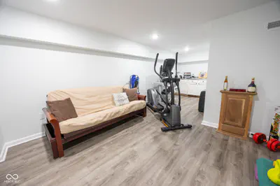7980-7984 Royal Avenue, Zionsville - 88