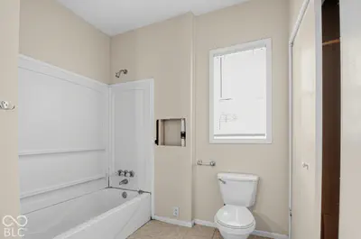 131 6th Avenue, Beech Grove - 11