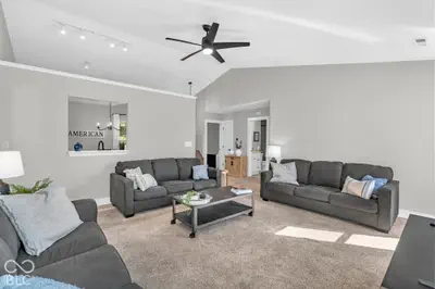 10801 Ravelle Road, Indianapolis - 9