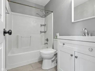 444 E Pine Ridge Drive, Westfield - 26