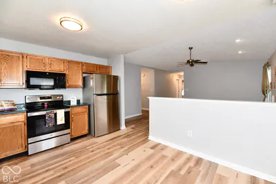 18857 Prairie Crossing, Noblesville - 18