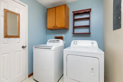 3024 Marywood Court, Indianapolis - 41