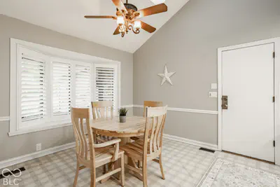 9037 Pinecreek Way, Indianapolis - 16
