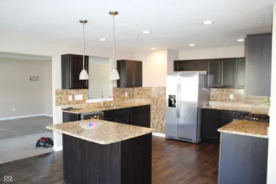 8184 Bluesage Way, Plainfield - 10
