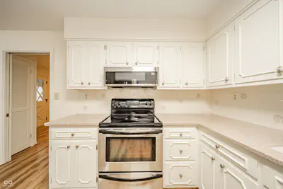 950 Jameson Court, New Castle - 13