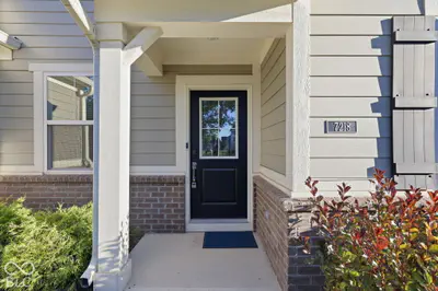 7218 Governors Row, Avon - 4
