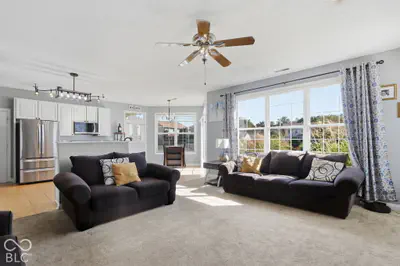 8035 Meadow Bend Lane, Indianapolis - 23