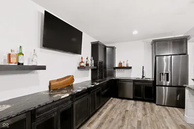 927 Racetime Road, Westfield - 96