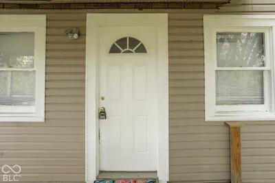 1320 E Bradbury Avenue, Indianapolis - 21