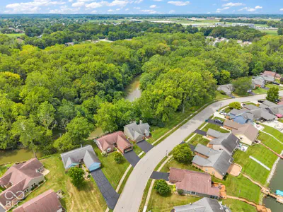 5690 Crystal Bay West Drive, Plainfield - 54