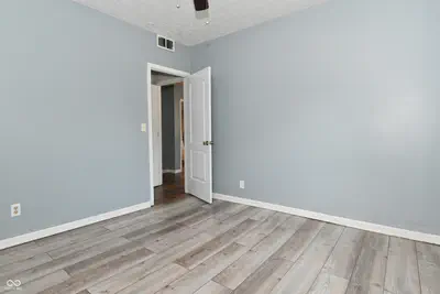 703 Main Street, Plainfield - 36