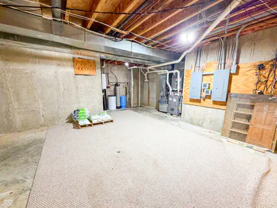 3861 E 300 N, Crawfordsville - 42