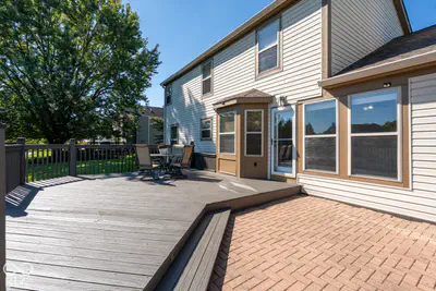 8567 Knoll Crossing, Fishers - 30