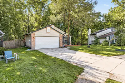 933 Timber Creek Lane, Greenwood - 3