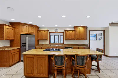 7511 Poplar Point Drive, Trafalgar - 16