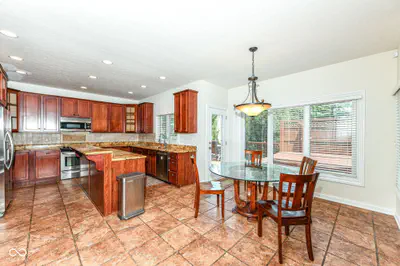 11651 Skyhawk Court, Fishers - 9