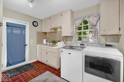 641 Thorndike Court, Seymour - 15