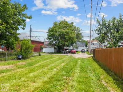121 Bradley Avenue, Indianapolis - 26