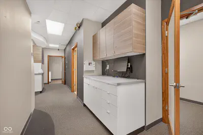 8202 Clearvista Pw, Indianapolis - 21