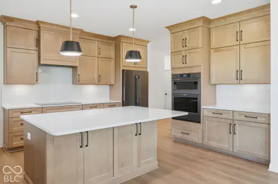 2786 S Kings Way, New Palestine - 16