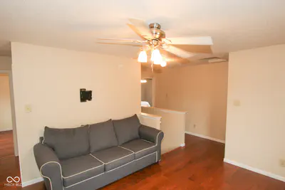 8468 Ash Grove Drive, Indianapolis - 26