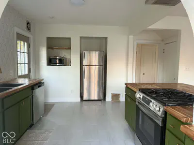 734 5th Street, Seymour - 30