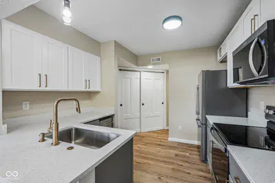 4306 Victory Boulevard, Indianapolis - 6