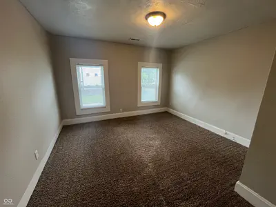 2114 Woodlawn Avenue, Indianapolis - 16