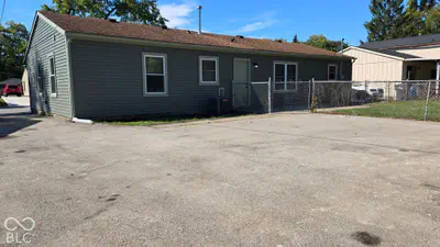 3425 Roseway Drive, Indianapolis - 24