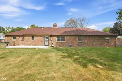 7437 Cotherstone Court, Indianapolis - 37