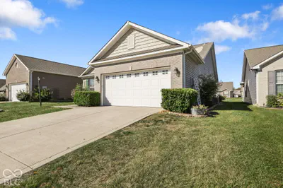 1212 Blackthorne, Plainfield - 27