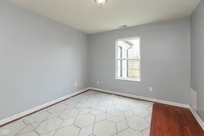 1324 Niagara Lane, Franklin - 10