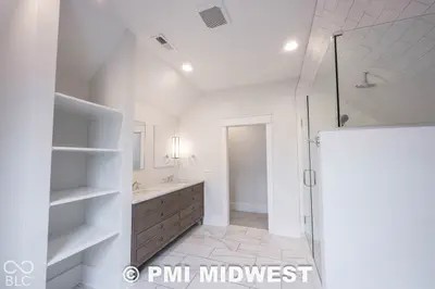 1530 S East Street, Indianapolis - 26