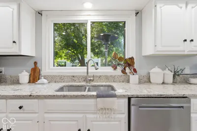 897 Joann Court, Carmel - 21