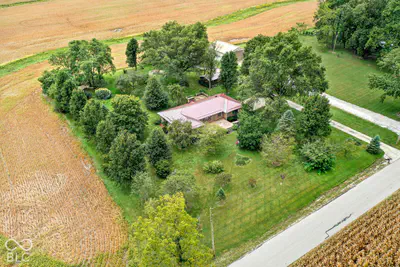12765 Walters Road, Martinsville - 8
