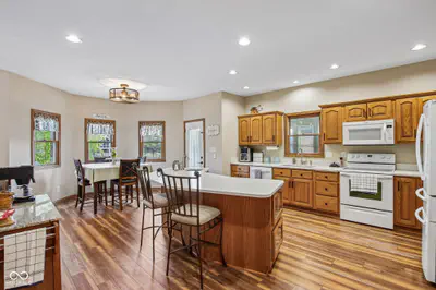 6635 E Ridgeview Court, Mooresville - 16