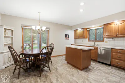 13665 Thistlewood Drive W, Carmel - 14