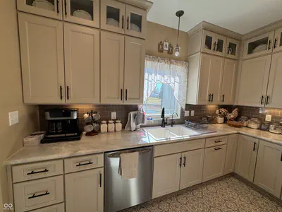 1485 Monroe Way, Rushville - 19