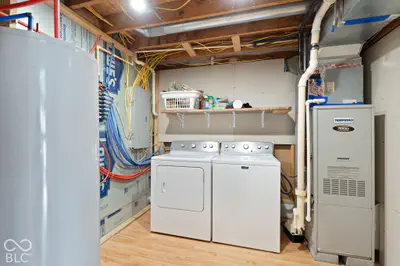 1081 Smith Circle, Paoli - 33