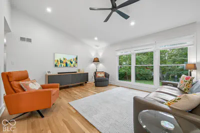 765 W Pine Street, Zionsville - 19