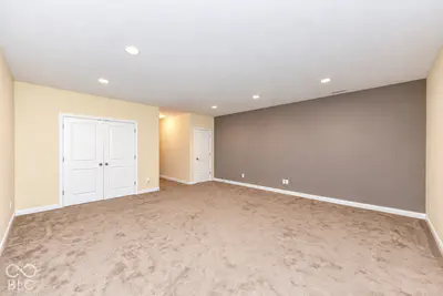 5313 Cottage Grove Lane, Noblesville - 43