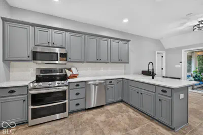 2807 Bloomsbury Drive, Greenwood - 22