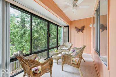558 Hunters Drive, Carmel - 12