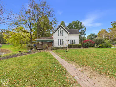 2942 200 East Road, Anderson