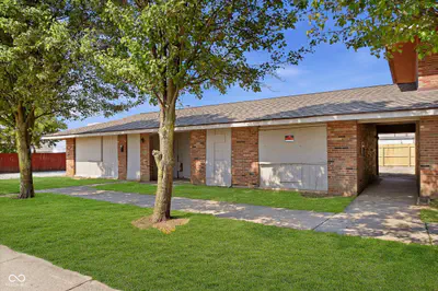 7020 - 7032 Twin Oaks Drive, Indianapolis - 19
