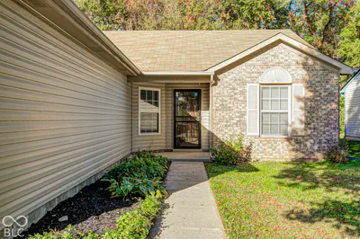 5916 Rolling Bluff, Indianapolis - 22