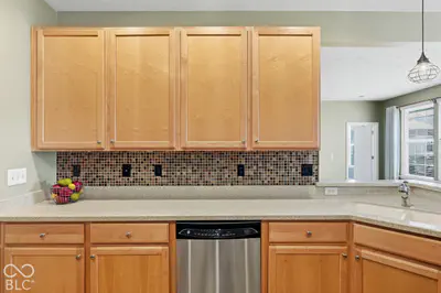 12983 Venito Trail, Fishers - 13