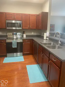 12215 Pebble Street, Fishers - 13